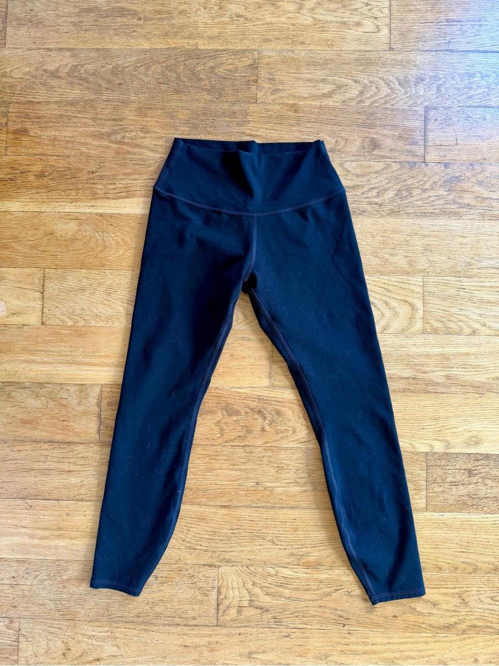 ALO Yoga Black Women's Performance Leggings - Alosoft - Picture 3 of 4